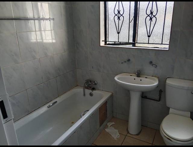 3 BEDROOM HOUSE FOR SALE IN DANVILLE EXT